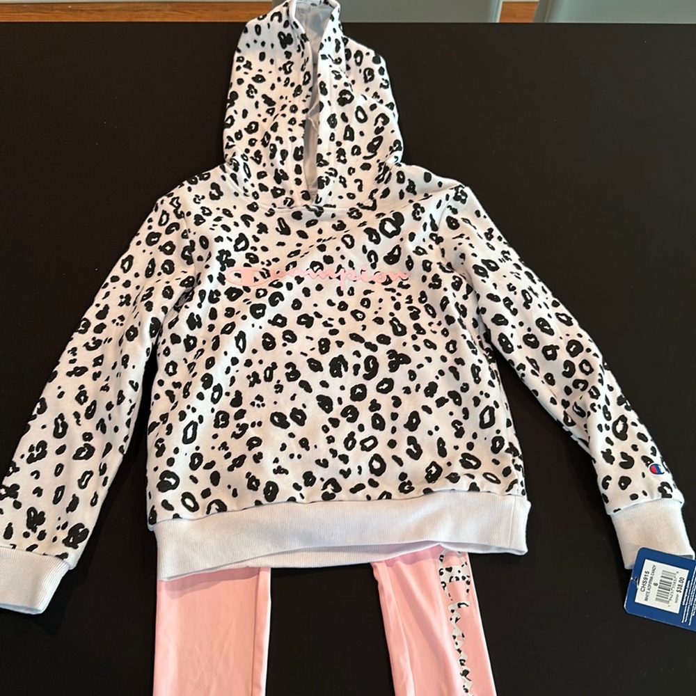Girls 2pc Champion set - size 6 - BNWT